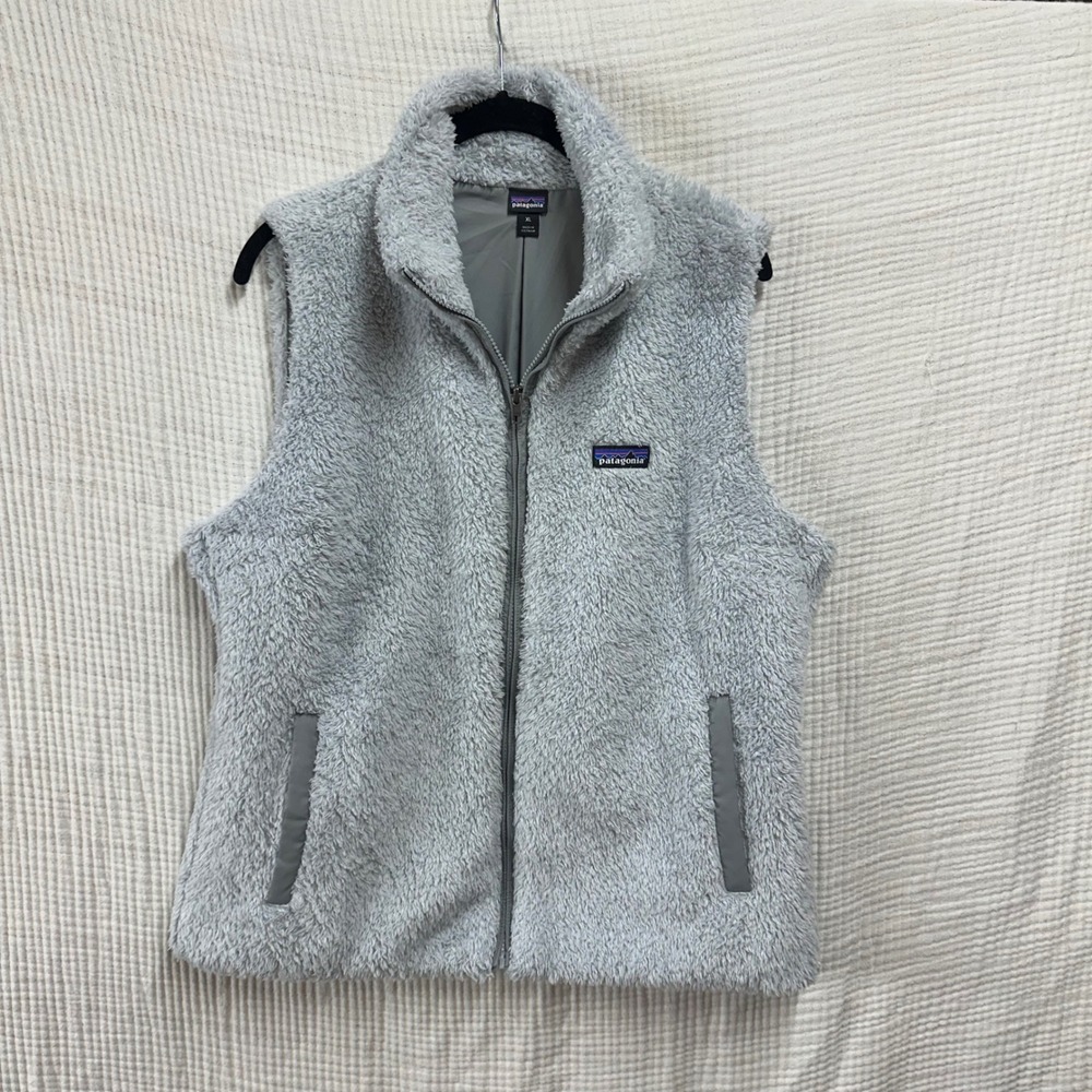 Patagonia Los Gatos Fleece Vest Womens XL Gray Full Zip Soft Warm Fuzzy - Picture 1 of 6